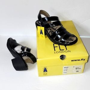 NIB "FLY LONDON" BLACK PATENT SZ 35